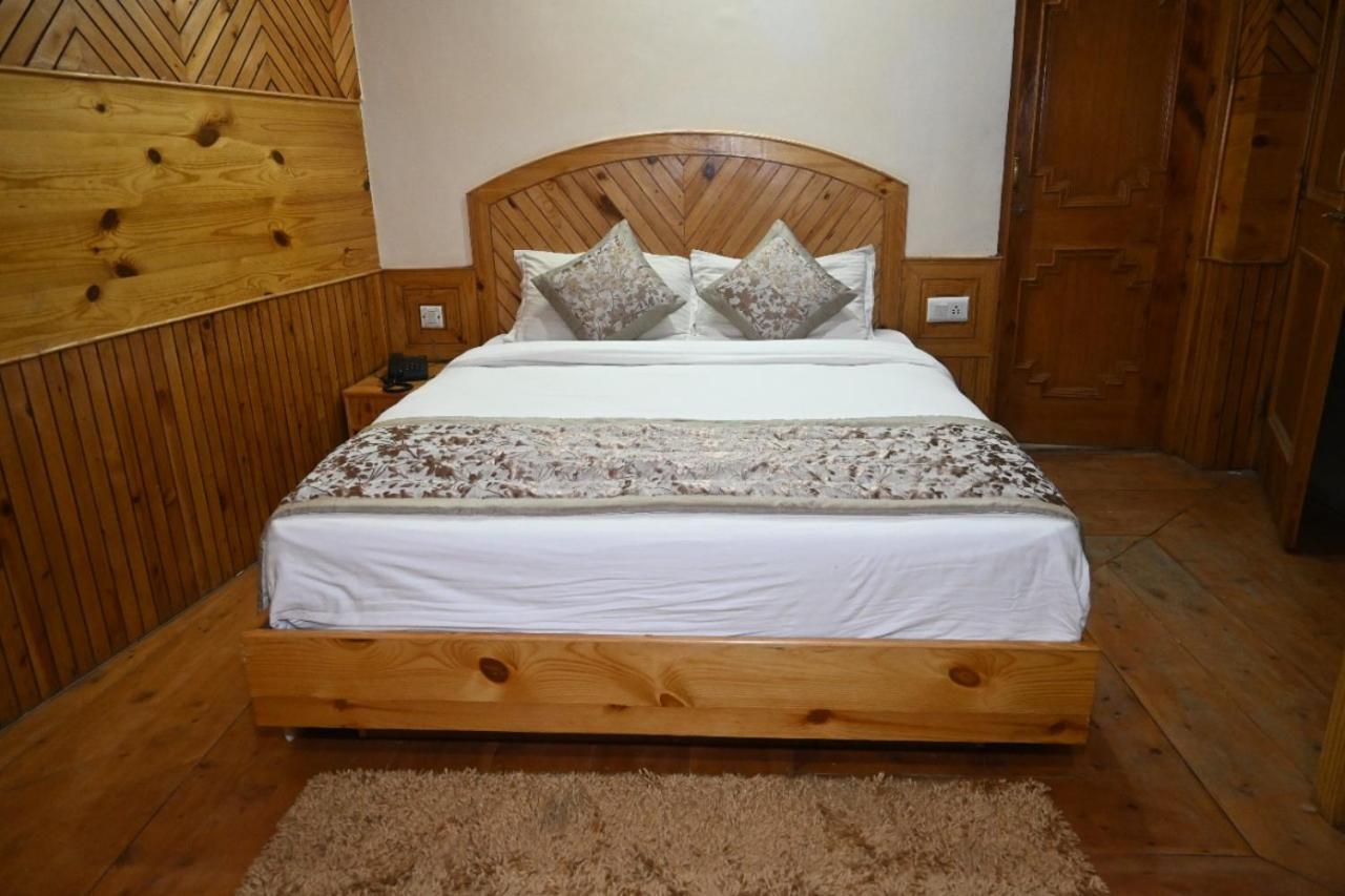 Hotel Nirmal Chhaya Manāli Εξωτερικό φωτογραφία